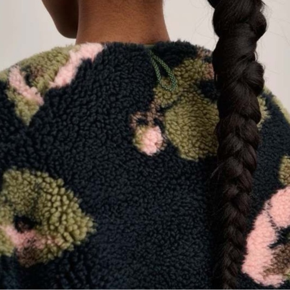 Bellerose Black Olive and Pink Floral Reversible Quilted Teddy Jacket - Picture 3 of 10